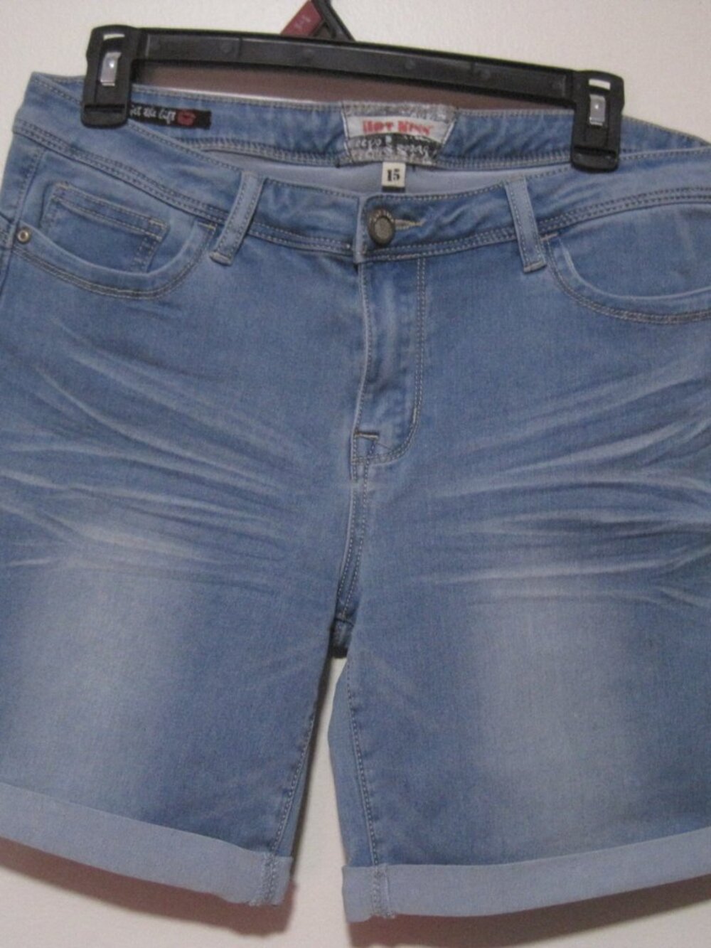 Hot Kiss Blue Whiskering Midi Rayon Soft Rolled Cuffs Denim Shorts Women Size 15